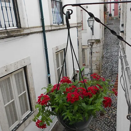 Apartamento Alfama 28 Lisbon Exterior photo